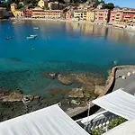Helvetia 4*