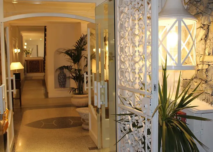 Helvetia Hotel