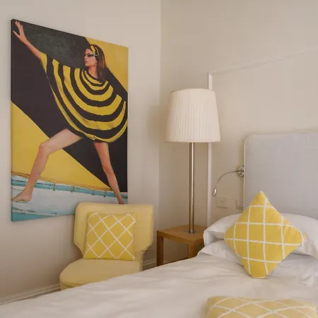 赫尔维蒂亚酒店 4* 东塞斯特里