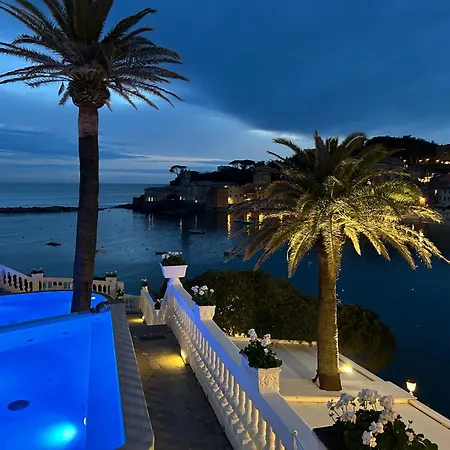 Helvetia Hotel 4*