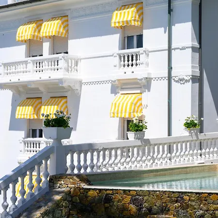 Helvetia Hotel